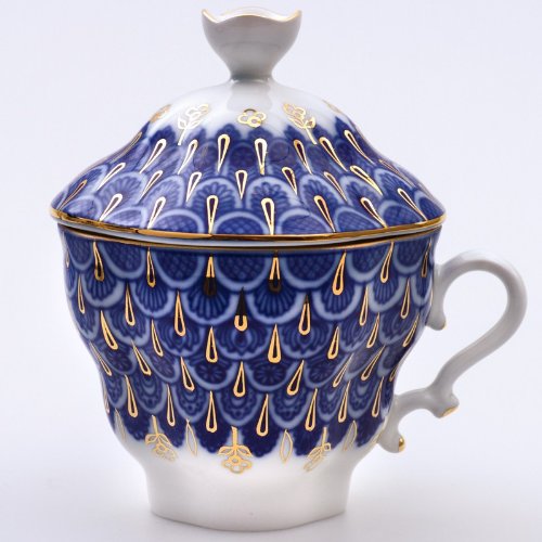 Imperial / Lomonosov Porcelain 'Flake' Teacup w/ Saucer and Lid