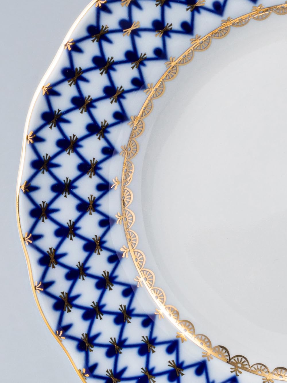 Lomonosov Porcelain Cake Dessert Plate Cobalt Net Plate 7 Inches Diameter