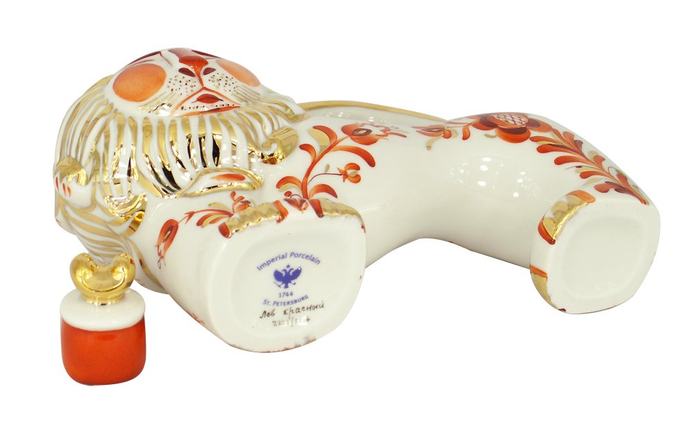 Lomonosov Porcelain Red Lion Wine Decanter 12.8 fl.oz/380 ml