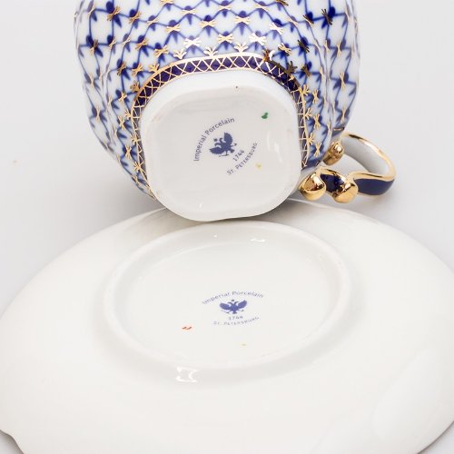 Imperial / Lomonosov Porcelain Cobalt Net Teacup w/ Saucer & Lid
