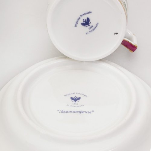 Imperial / Lomonosov Porcelain Teacup w/ Saucer "Zamoskvorechye"