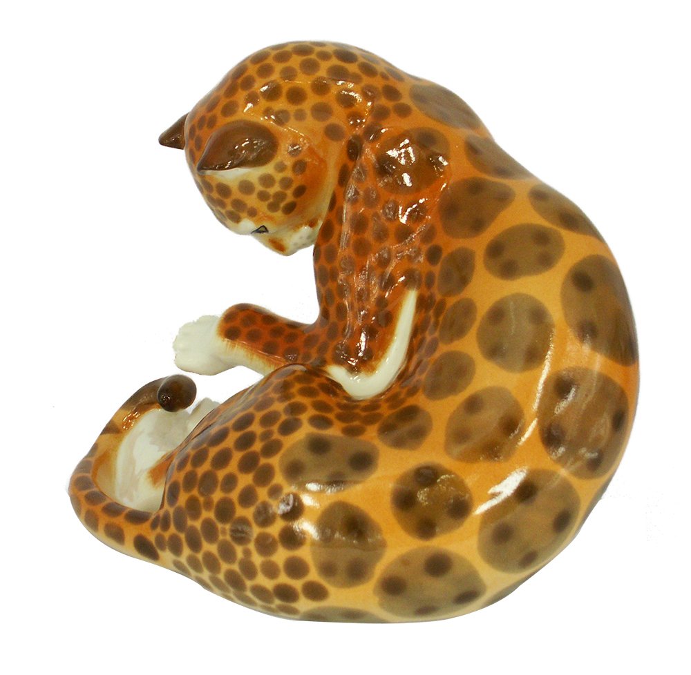 Cheetah Leopard Panther Lomonosov Porcelain Collectible Figurine