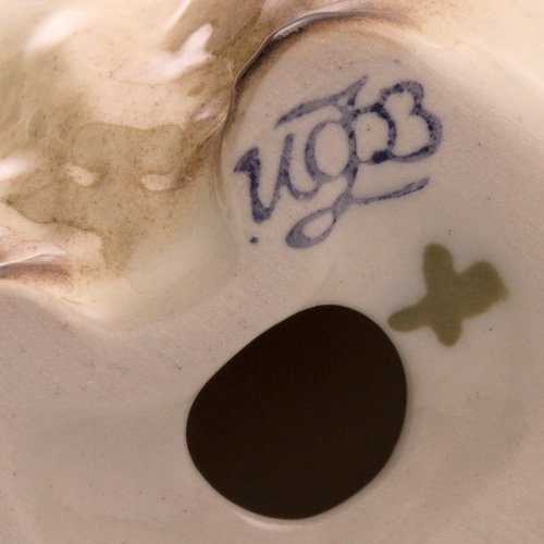 Imperial / Lomonosov Porcelain Figurine "Bunny with Carrot"
