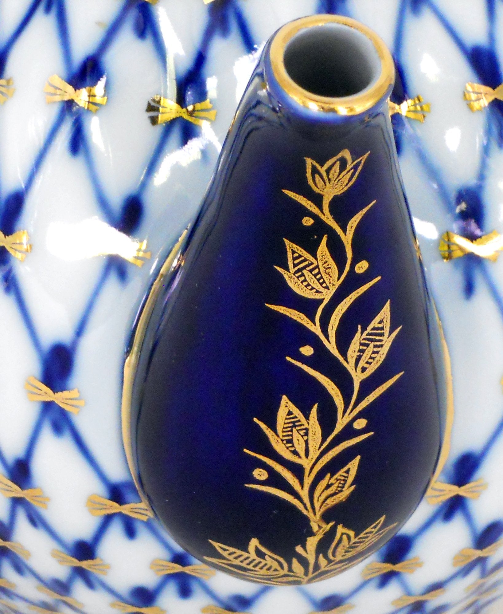 Lomonosov Porcelain Tulip Cobalt Net 3 Cups Teapot 20 oz/600 ml