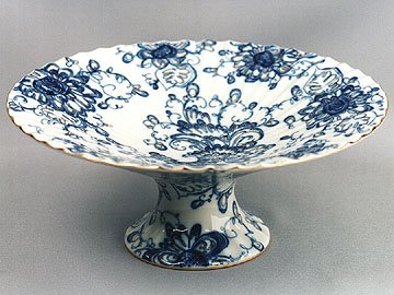 Lomonosov Porcelain Snging Garden Fruit Vase