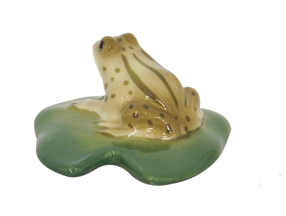 Frog Green on the Water-lily Leaf Lomonosov Porcelain Collectible Figurine