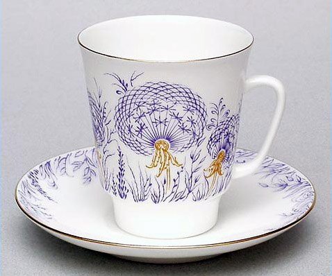 Lomonosov Porcelain Bone China Espresso Size Coffee Cup and Saucer 2pc Purple Dandellion