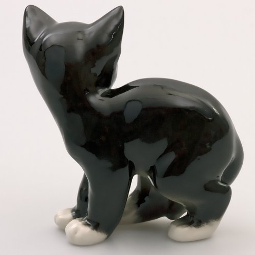 Imperial / Lomonosov Porcelain 'Black Cat' Figurine